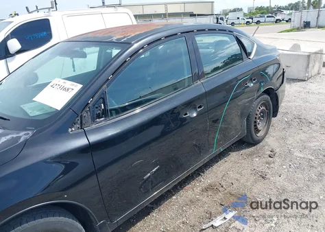 2015 Nissan Sentra S z USA, uszkodzony, nr VIN 3N1AB7AP0FY277848